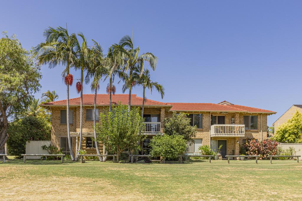 25/7 WATERWAY CT, CHURCHLANDS, WA 6018