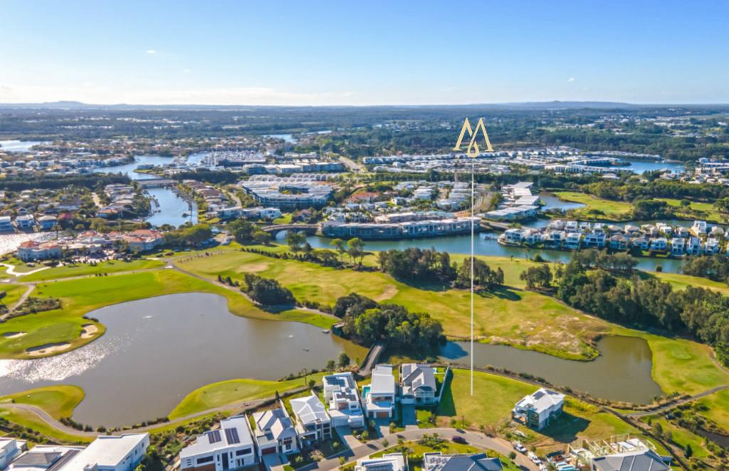 9207 PETER SENIOR DR, HOPE ISLAND, QLD 4212