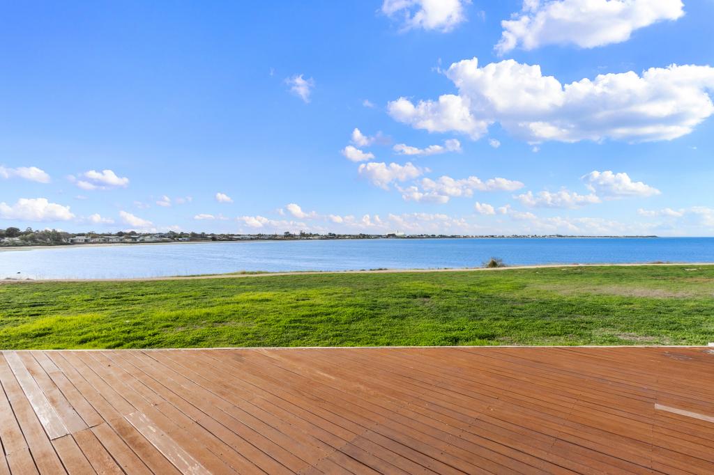 8 Beach Rd, Coobowie, SA 5583