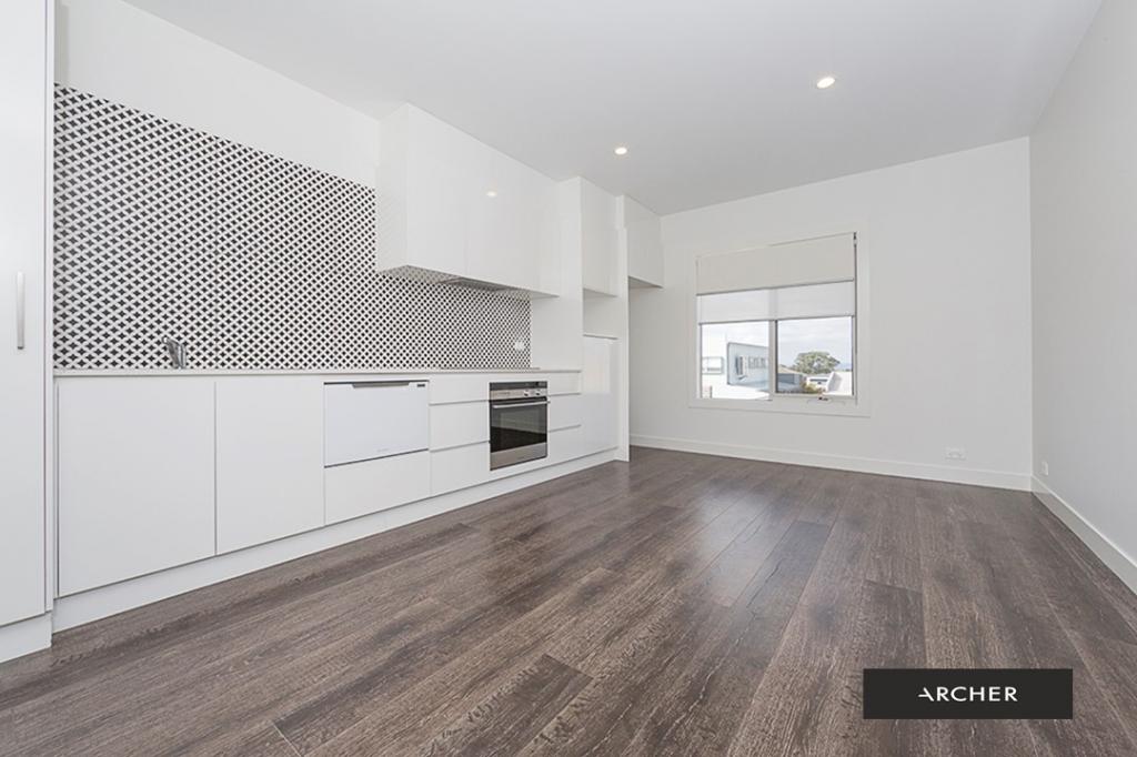 35a Manning Clarke Cres, Franklin, ACT 2913