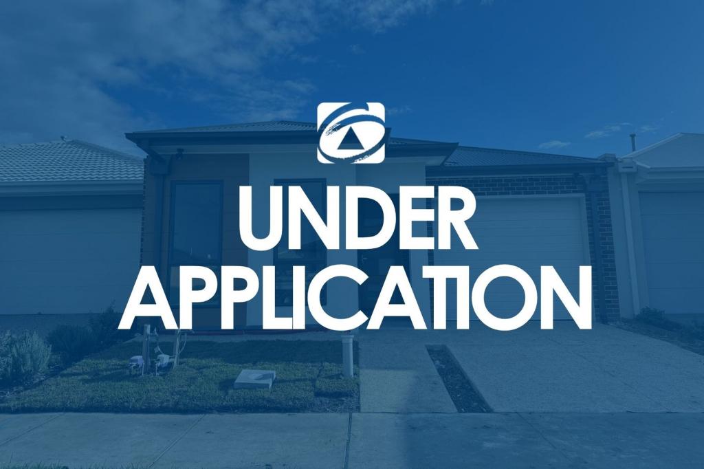 11 Chivers Cres, Officer, VIC 3809