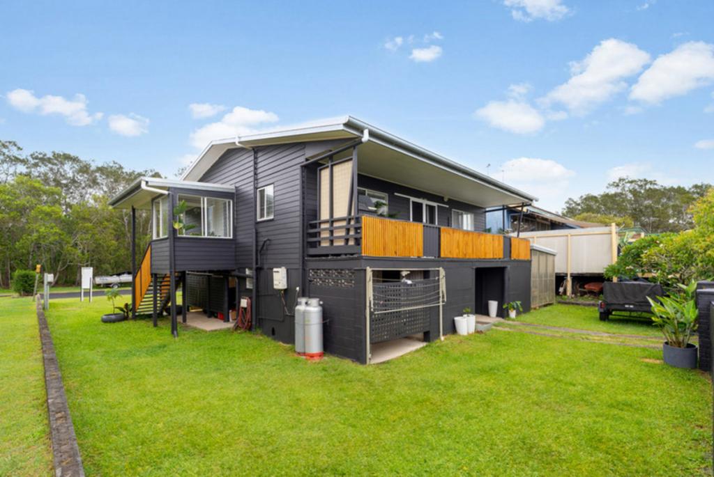 13 Oyster Channel Rd, Micalo Island, NSW 2464