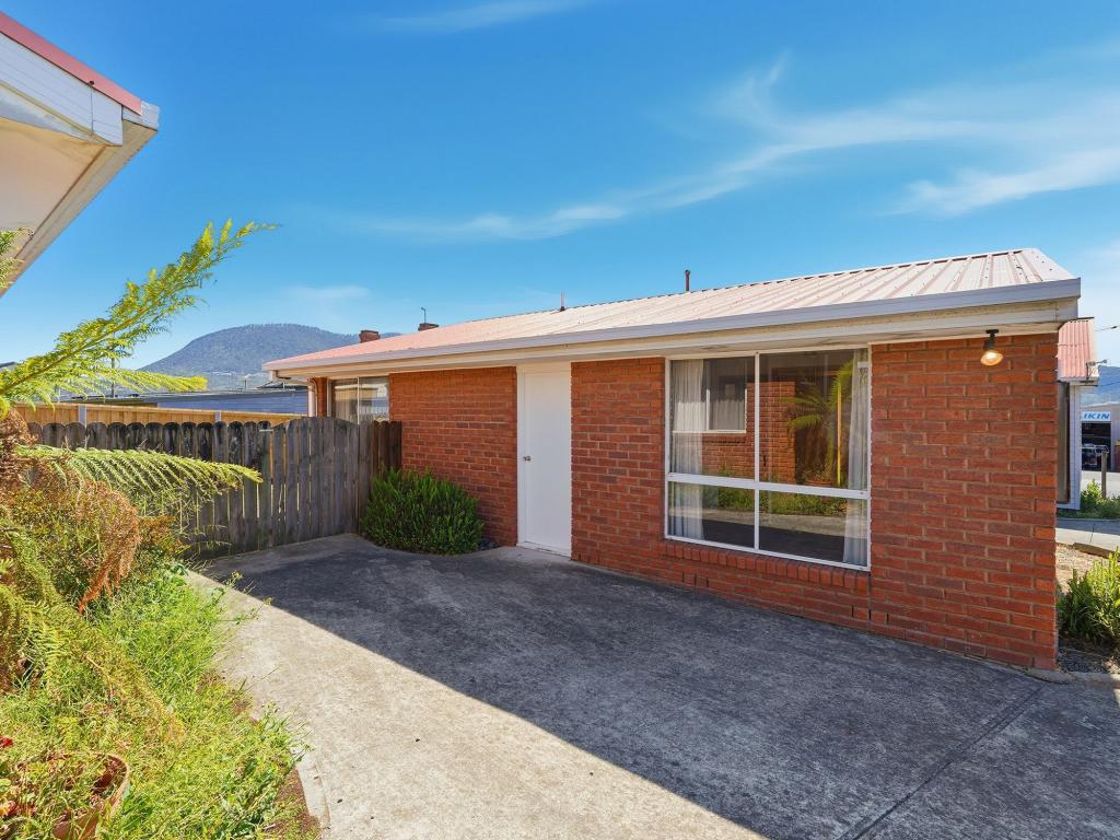 2/112 Howard Rd, Goodwood, TAS 7010