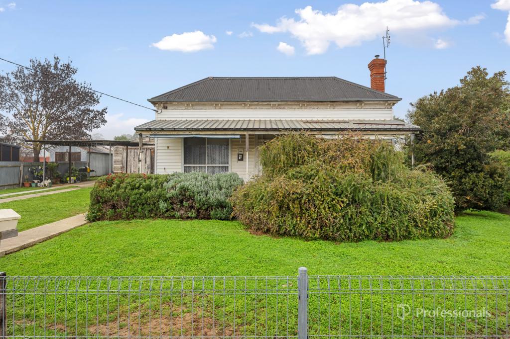 24 Napier St, Maryborough, VIC 3465