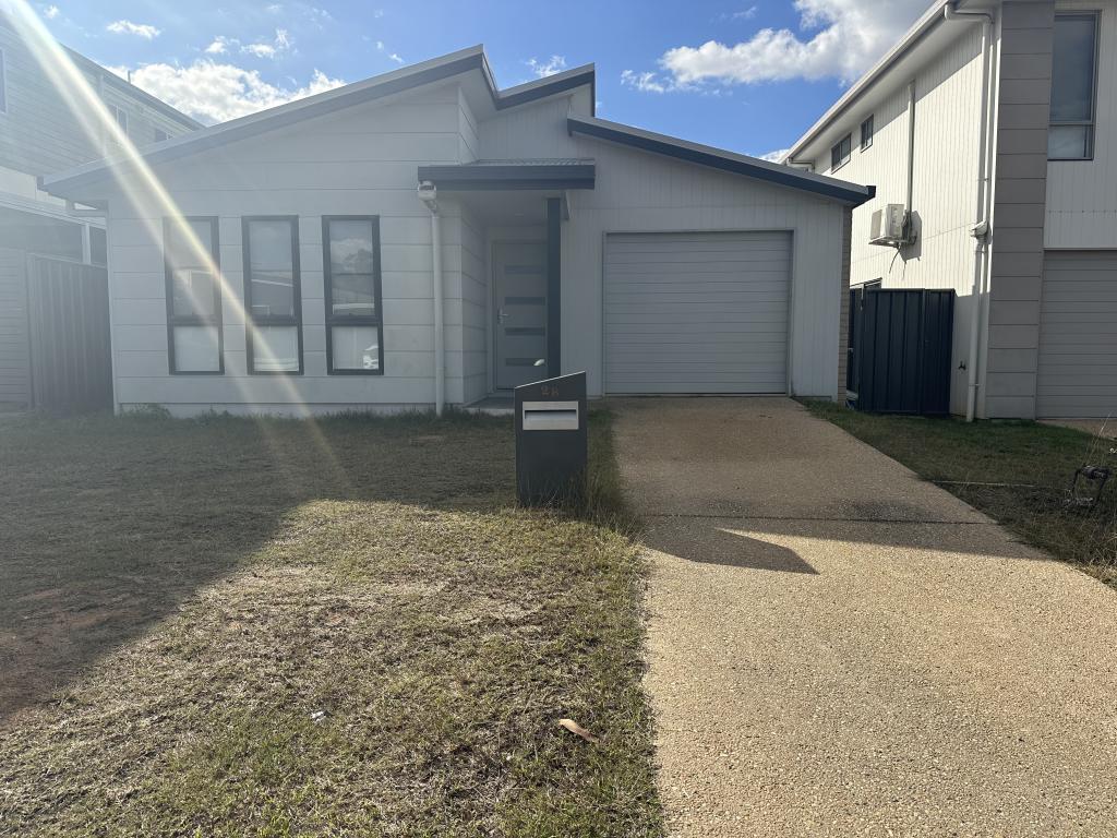 28 Kingfisher St, Moranbah, QLD 4744