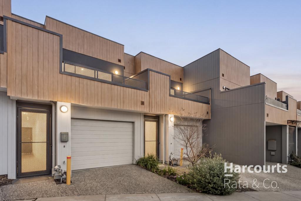 17 BRANCH ST, SOUTH MORANG, VIC 3752