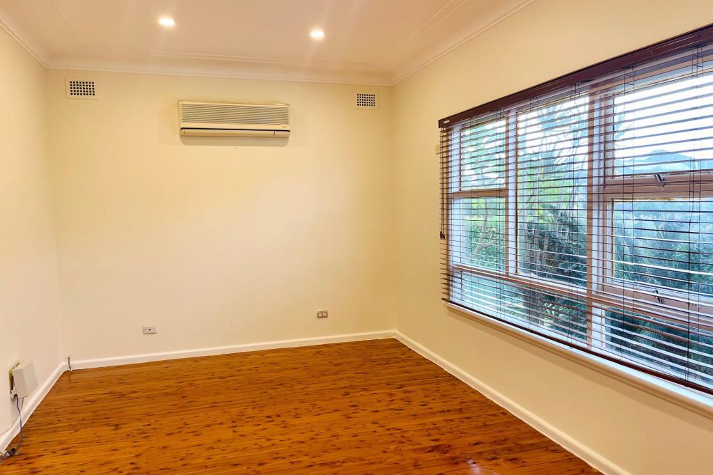 19 John St, Blacktown, NSW 2148