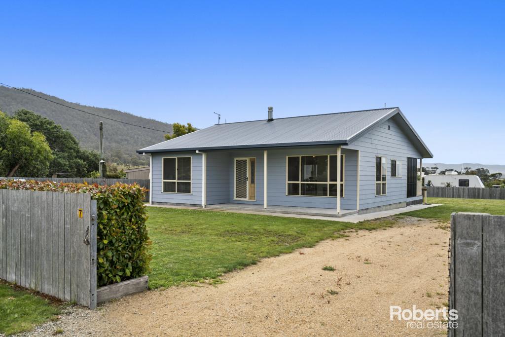 7 Champ St, Seymour, TAS 7215