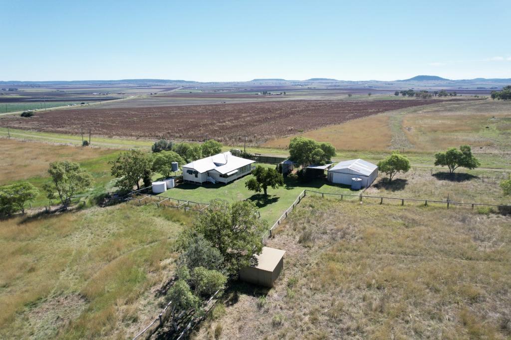 15689 New England Hwy, Nevilton, QLD 4361