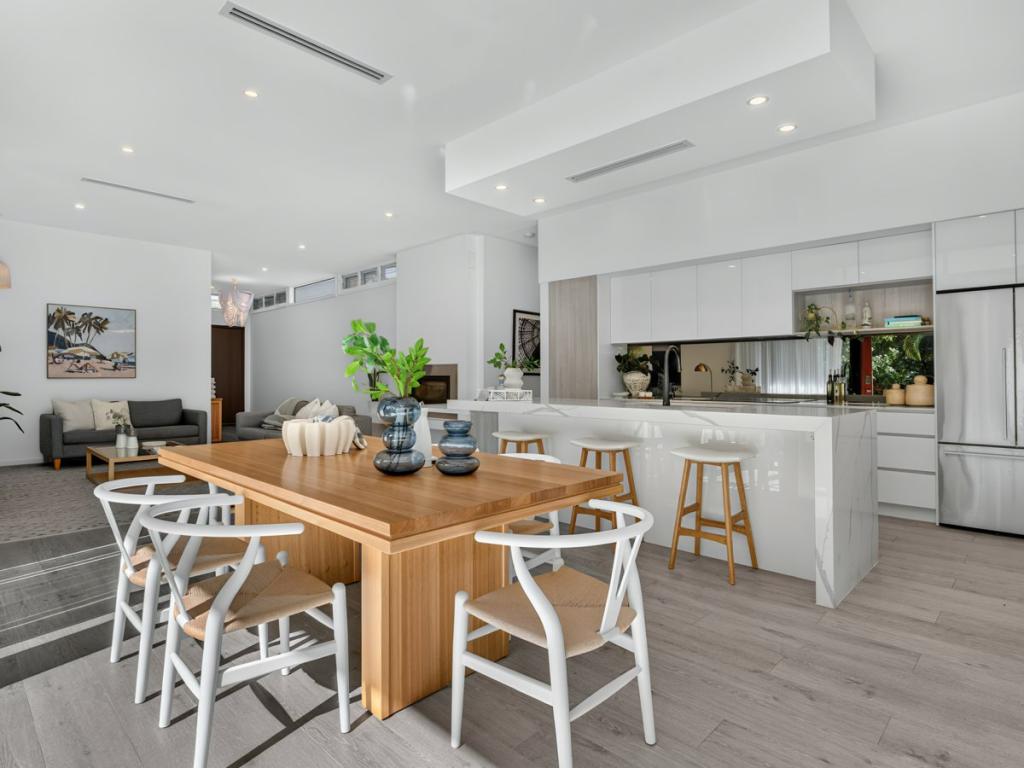 148 Barden Ridge Rd, Reedy Creek, QLD 4227