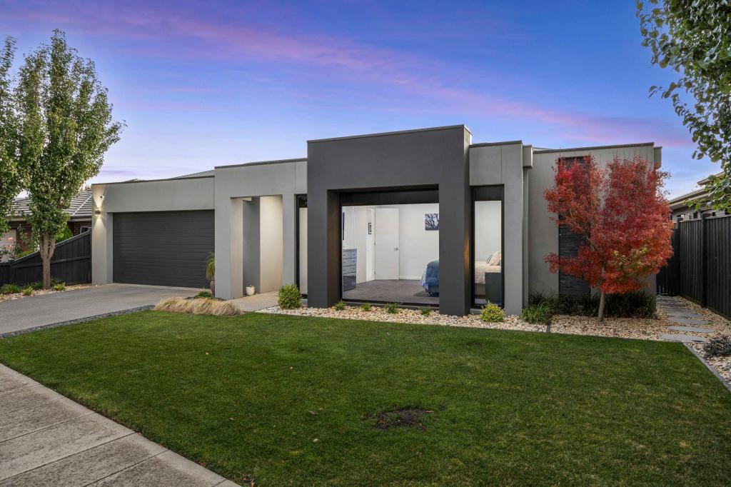 43 Arch Dr, Alfredton, VIC 3350