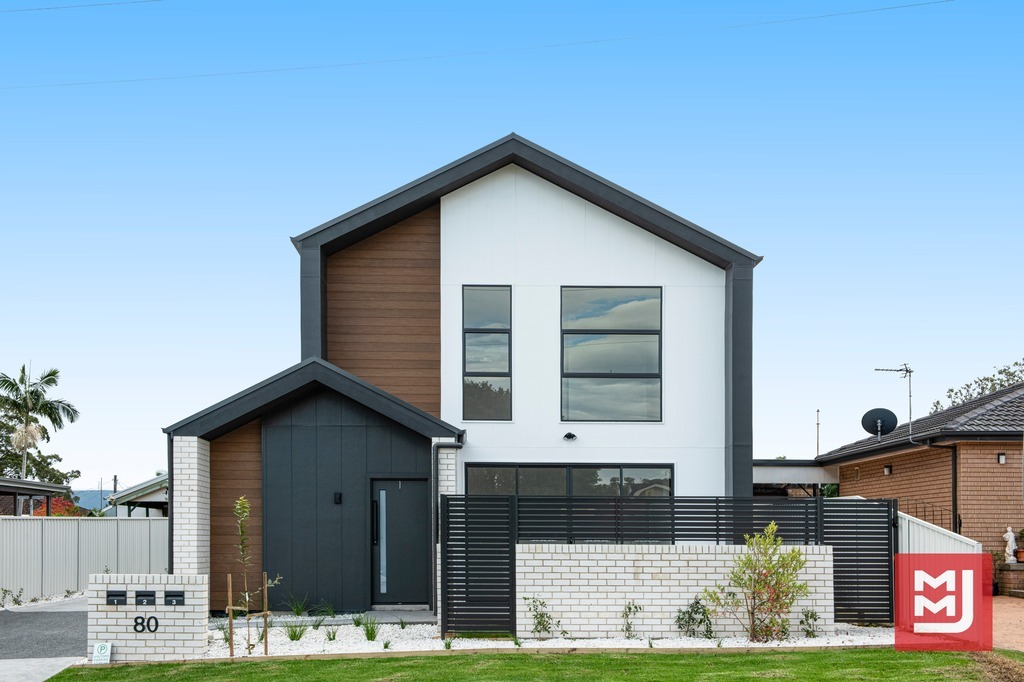 1/80 Griffiths St, Oak Flats, NSW 2529