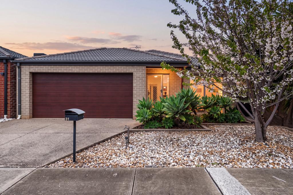 31 Wakefields Dr, Brookfield, VIC 3338