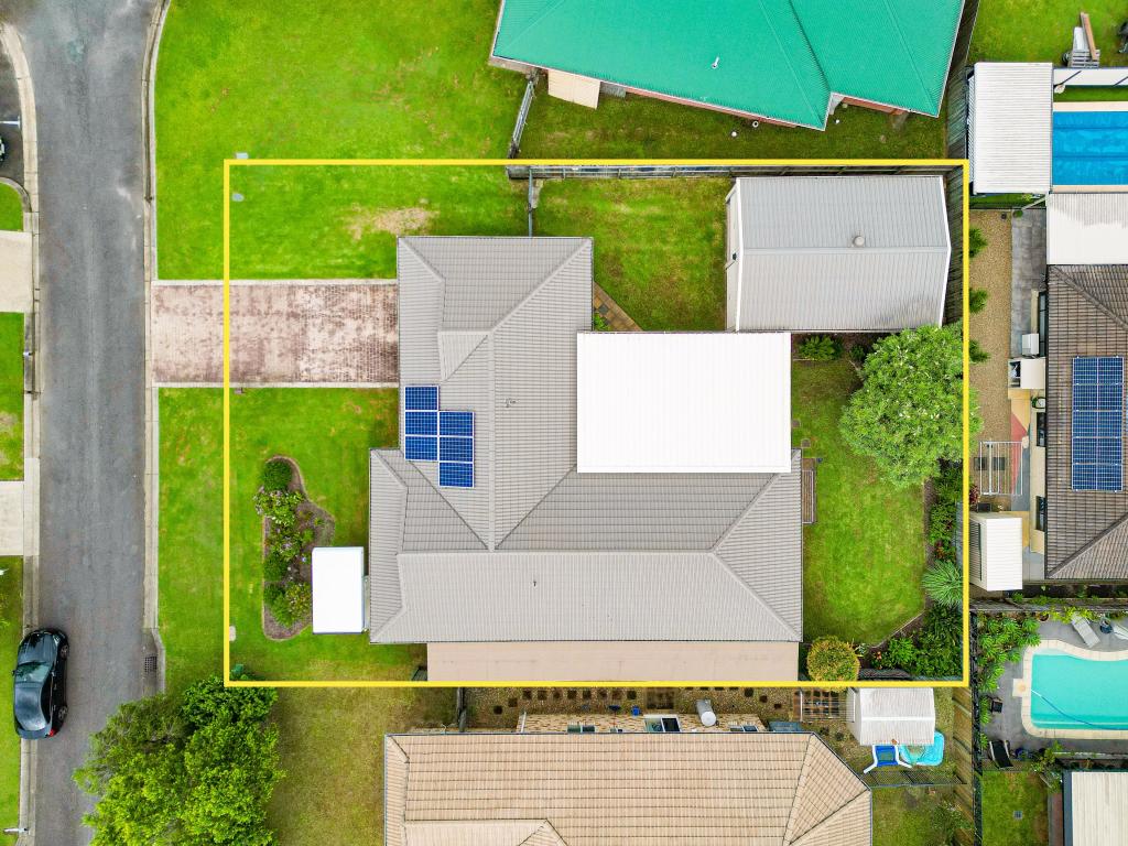 10 Layt Ct, Landsborough, QLD 4550