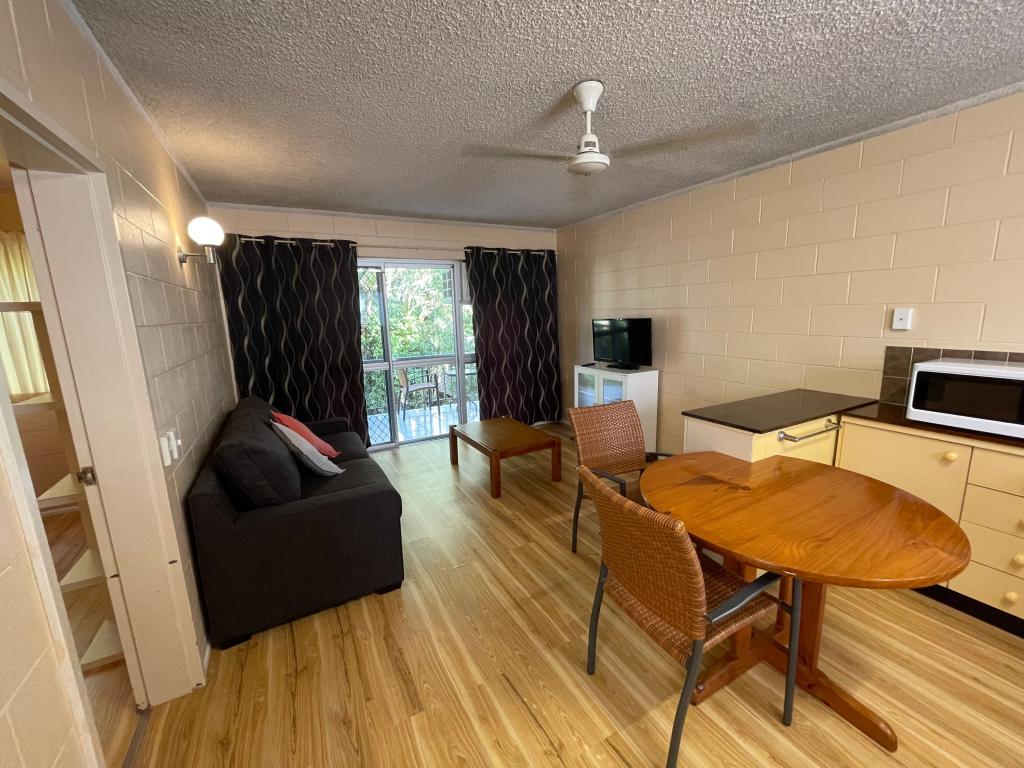 10/71-73 Moore St, Trinity Beach, QLD 4879