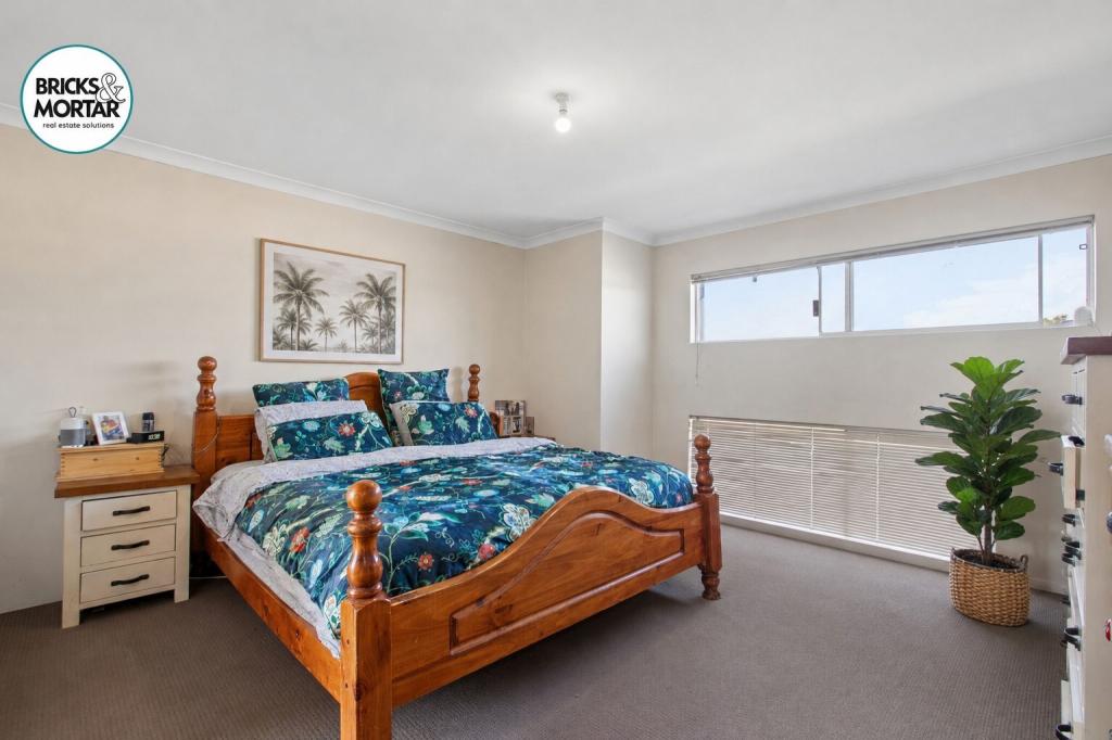 16 Camborne App, Bertram, WA 6167