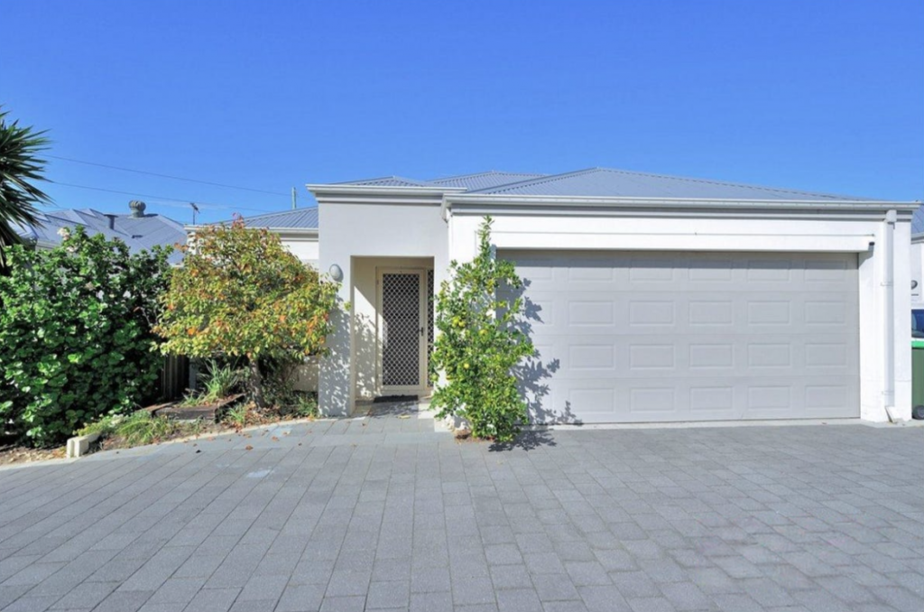 35b Ravenswood Dr, Nollamara, WA 6061