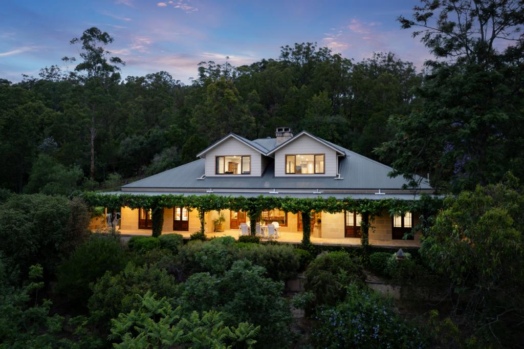 2859 WOLLOMBI RD, WOLLOMBI, NSW 2325