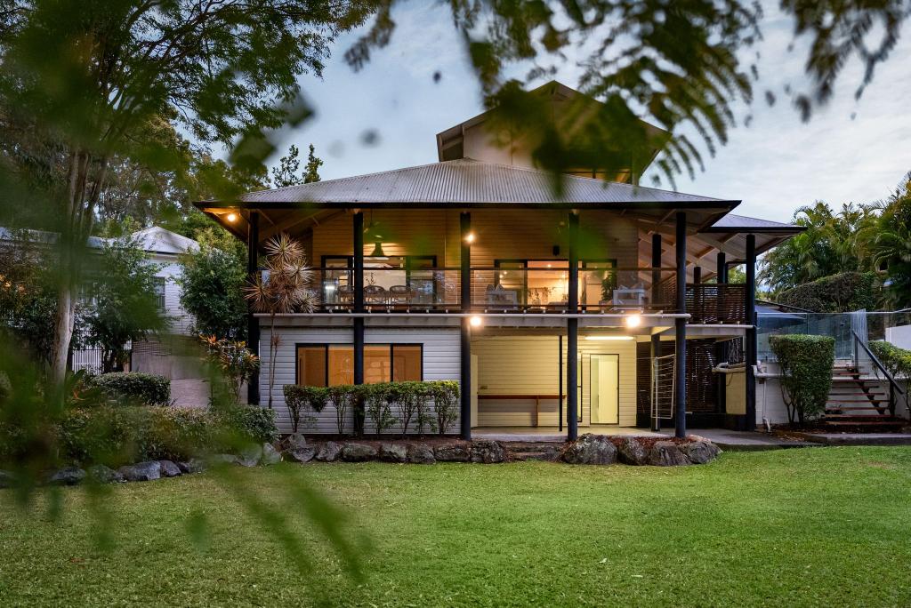 28 Meta Pl, Fig Tree Pocket, QLD 4069