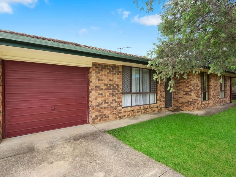 1 Michel Ct, Petrie, QLD 4502