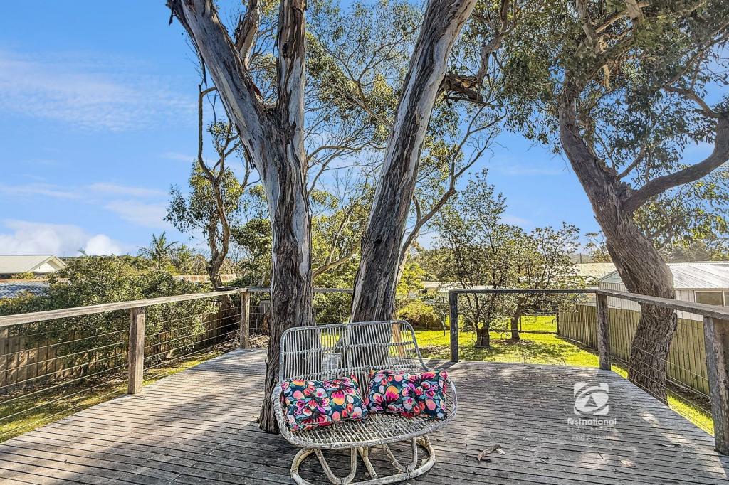 3 Eel St, Lake Tyers Beach, VIC 3909