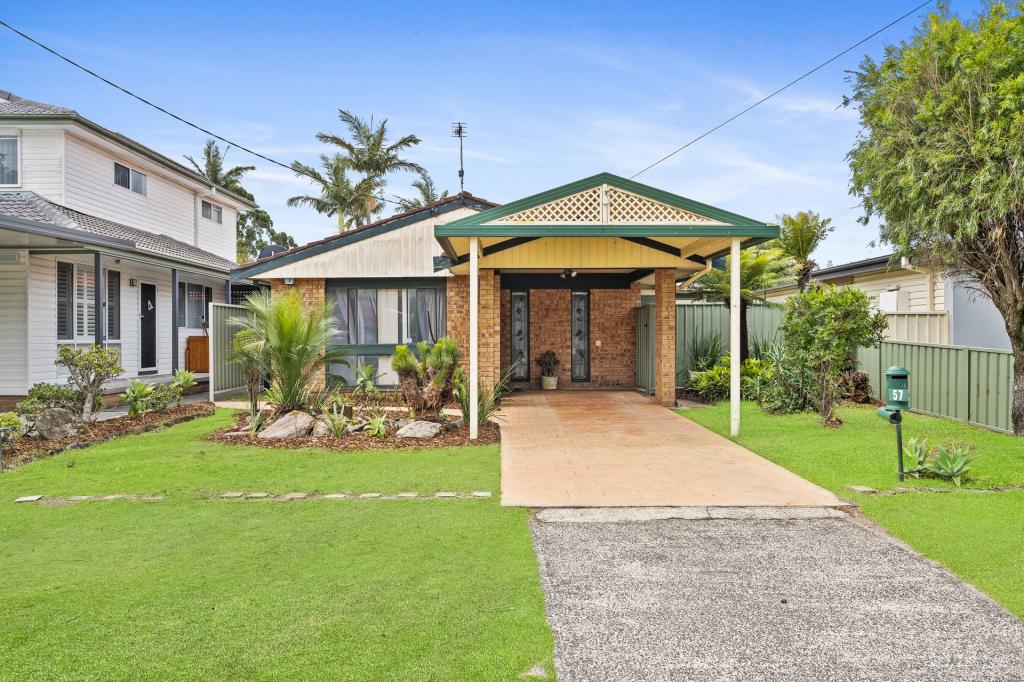 57 Watkin Ave, Woy Woy, NSW 2256