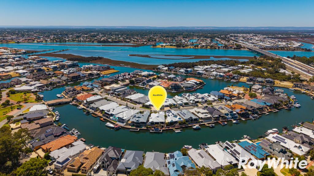 8 RAGAMUFFIN PNT, HALLS HEAD, WA 6210