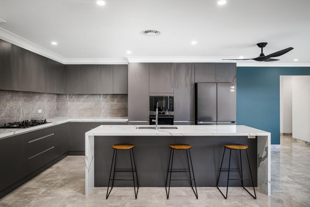 17 Ridgeline Dr, The Ponds, NSW 2769