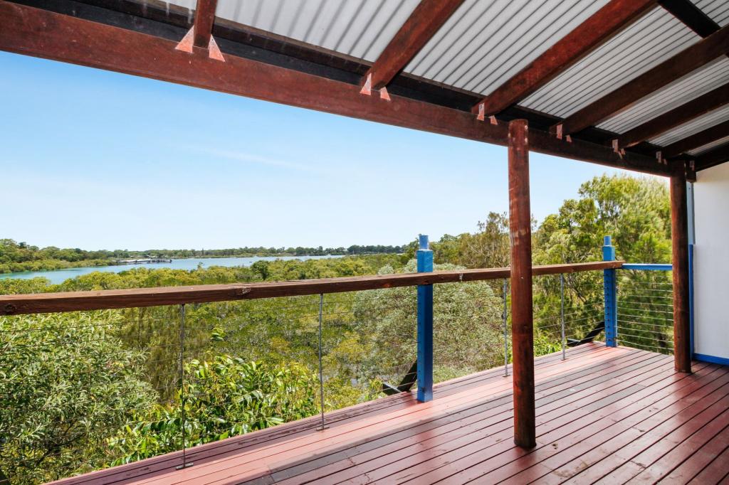 20 Deviot St, Macleay Island, QLD 4184