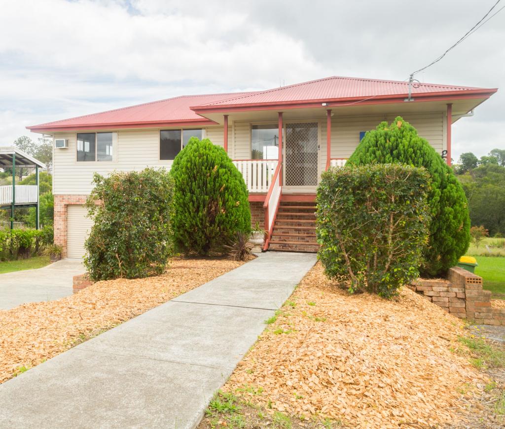 11 West Appletree St, Wingham, NSW 2429