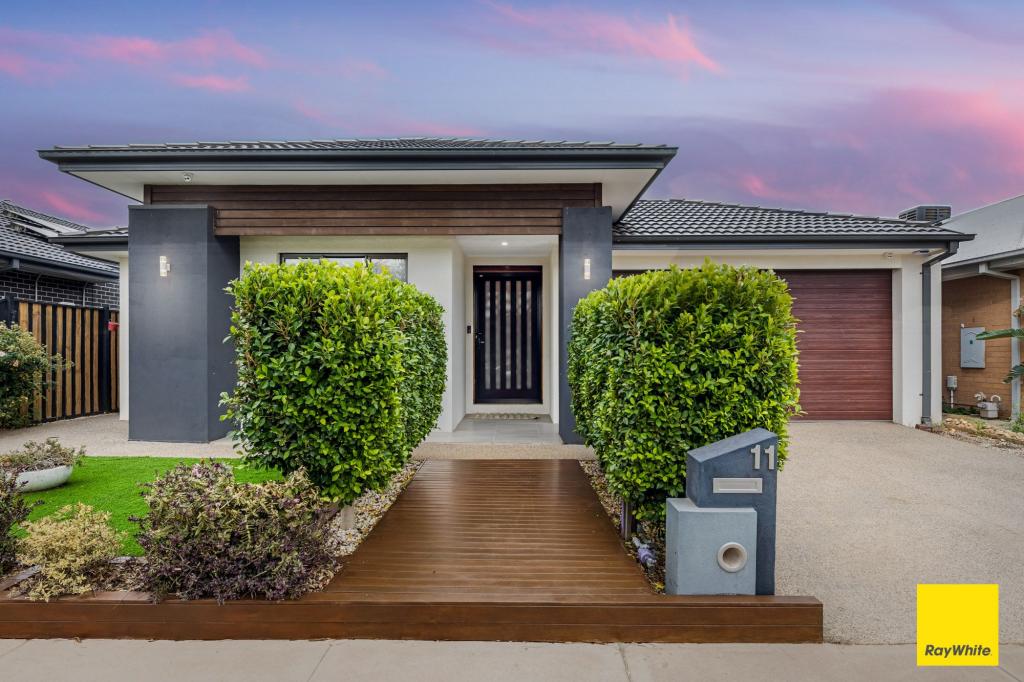 11 Barclay St, Thornhill Park, VIC 3335