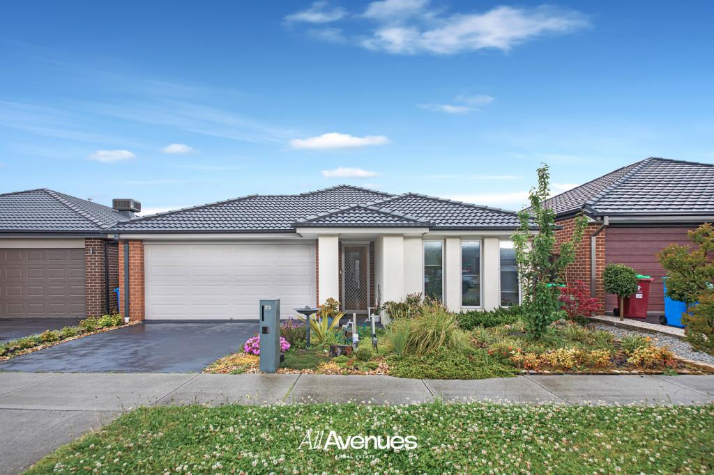 23 Everard Ave, Clyde North, VIC 3978