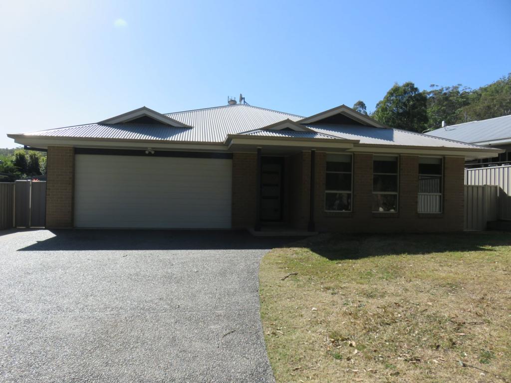 16 Cooper St E, South West Rocks, NSW 2431