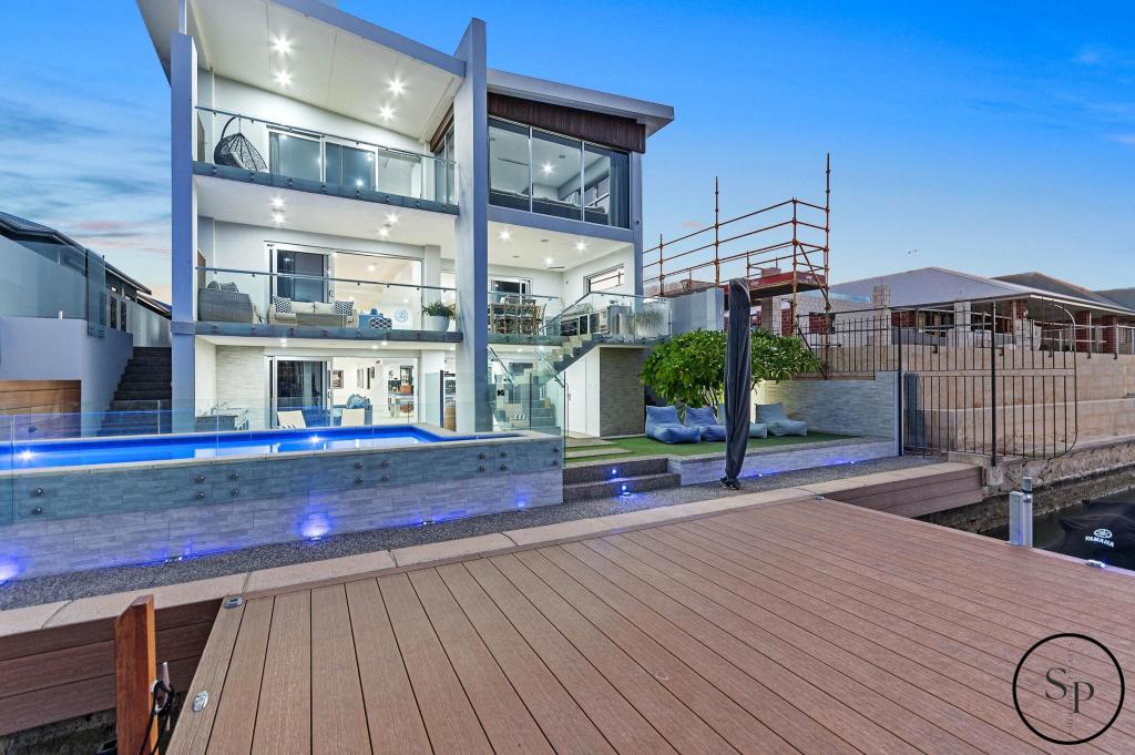 16 VOYAGER CL, WANNANUP, WA 6210