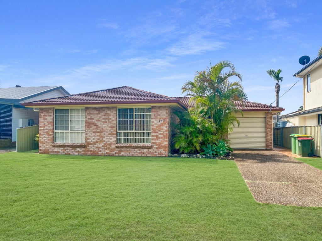 18 ROWENA ST, NORAVILLE, NSW 2263