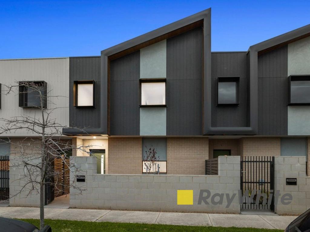 6/89 Henry St, Pakenham, VIC 3810