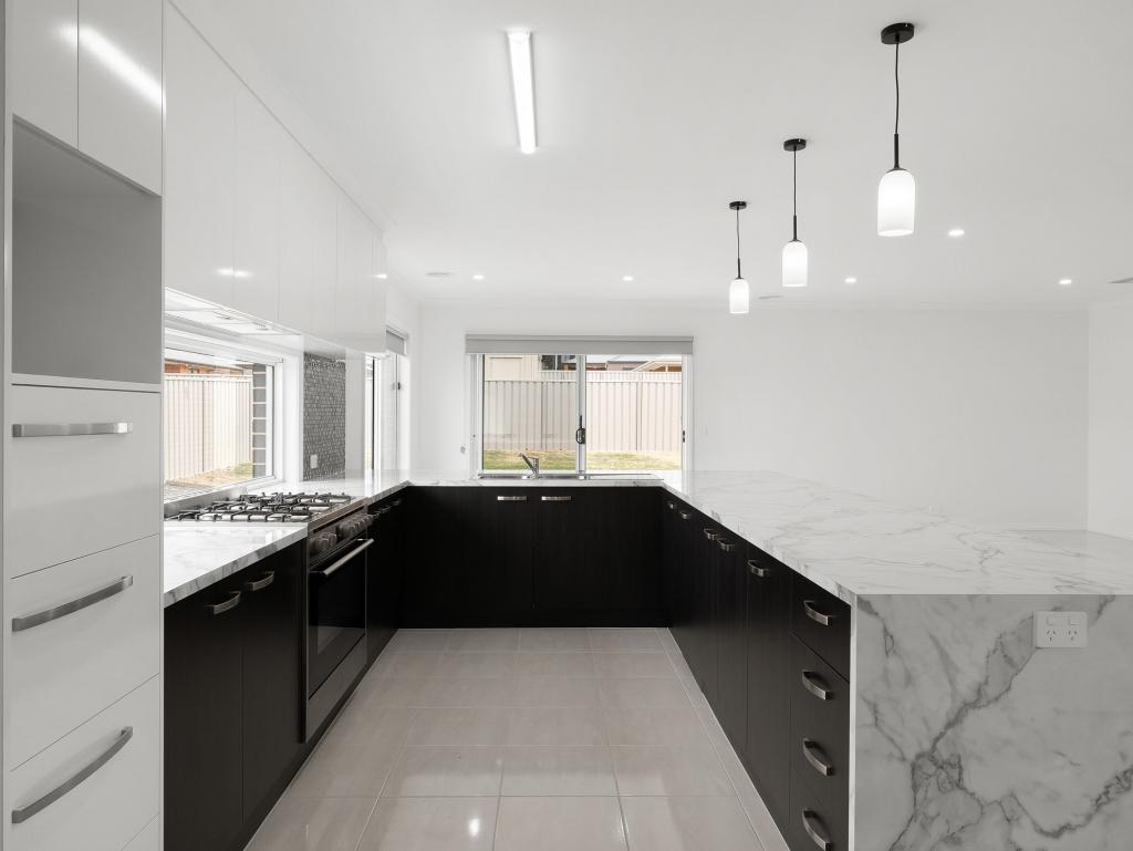 5 Rymer Way, Baranduda, VIC 3691