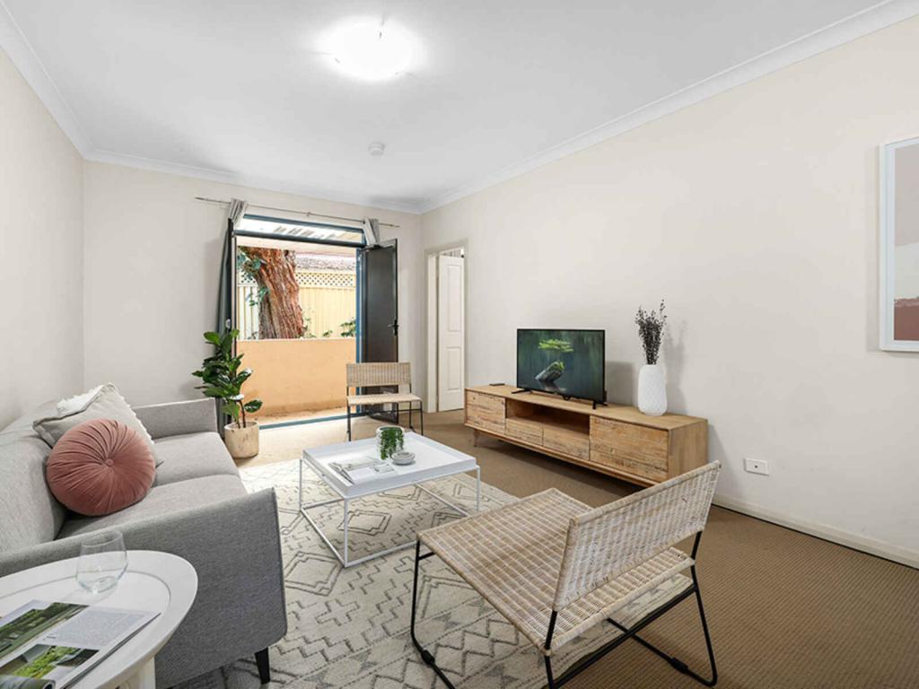 1/2a Euston Rd, Hurlstone Park, NSW 2193