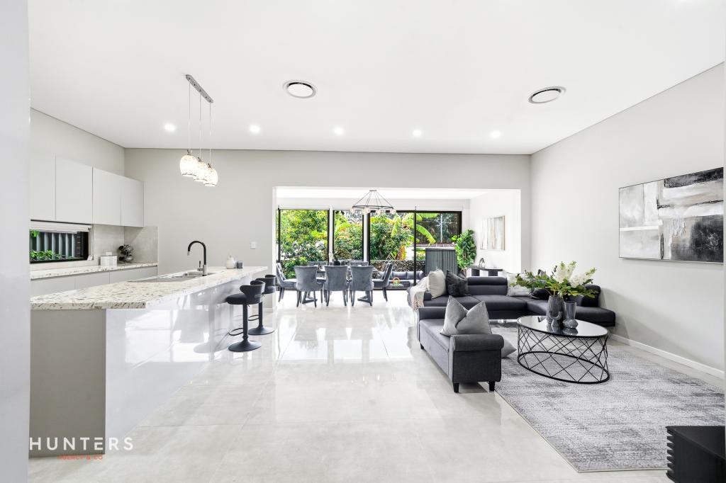 1b Andrew Pl, Girraween, NSW 2145