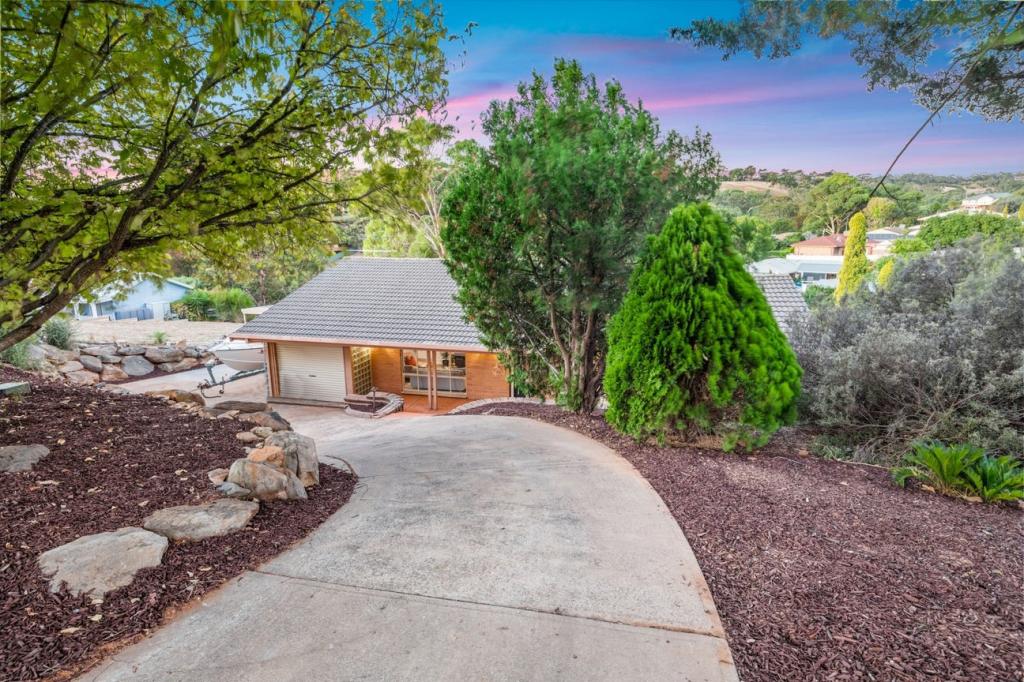 22 Evandale Cct, Happy Valley, SA 5159