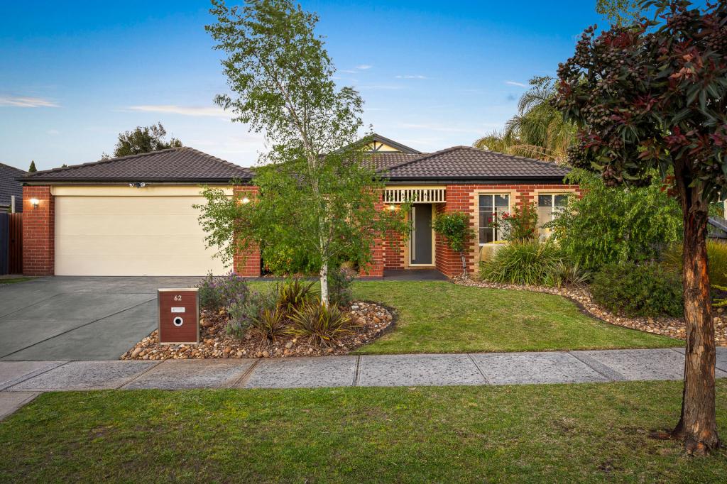 62 Brookland Greens Bvd, Cranbourne, VIC 3977