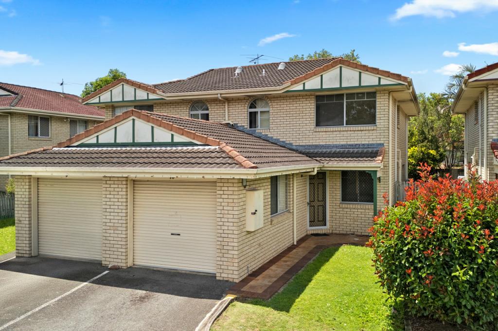 10/10 Lawrence Cl, Robertson, QLD 4109