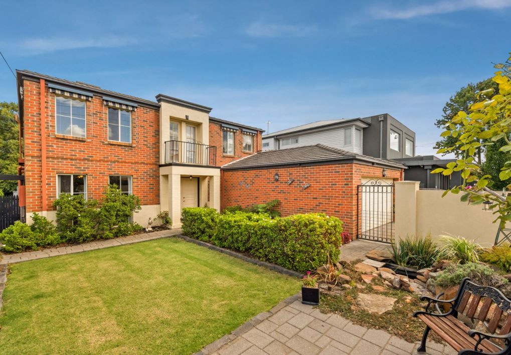 111 Victor Rd, Bentleigh East, VIC 3165