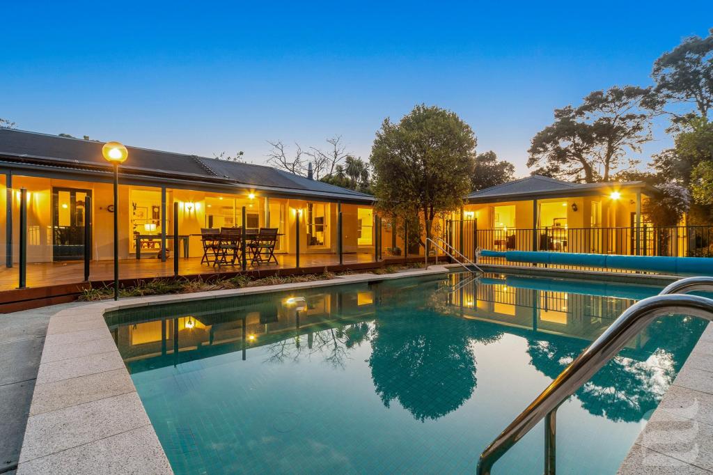 7 Meadow Lane, Mount Eliza, VIC 3930