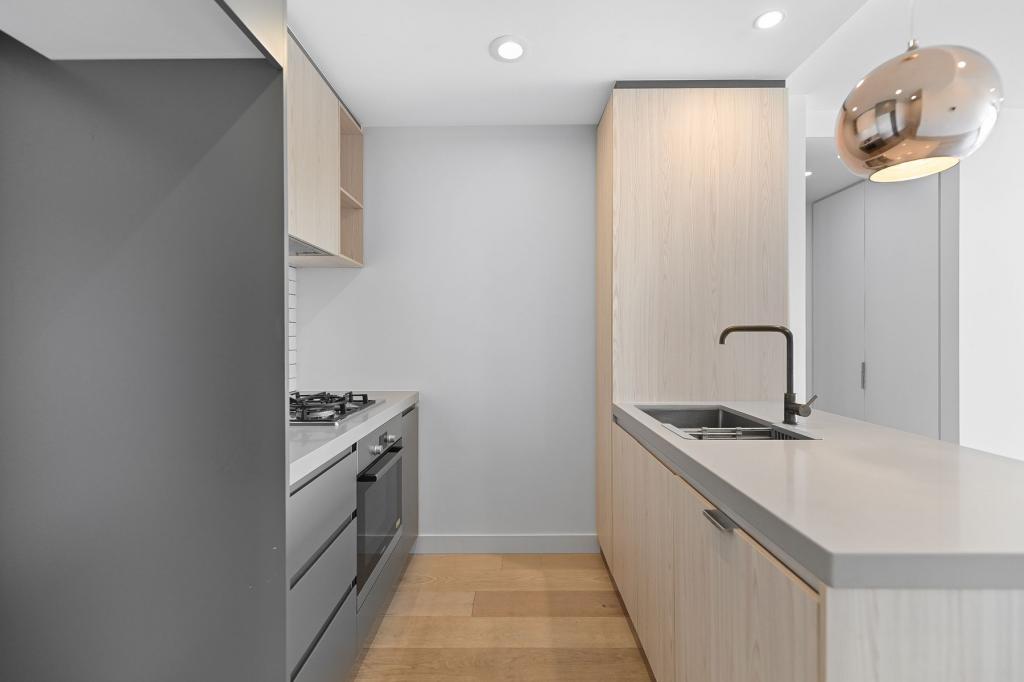 208/242 High St, Windsor, VIC 3181