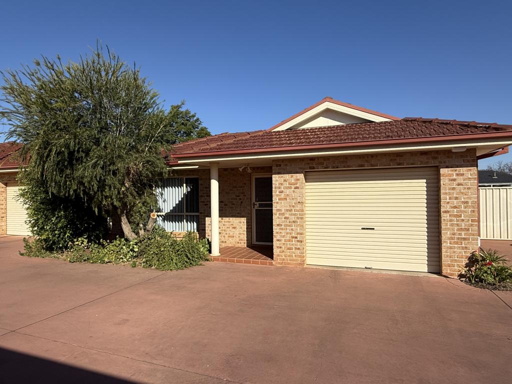 4/156-158 Merrigal St, Griffith, NSW 2680