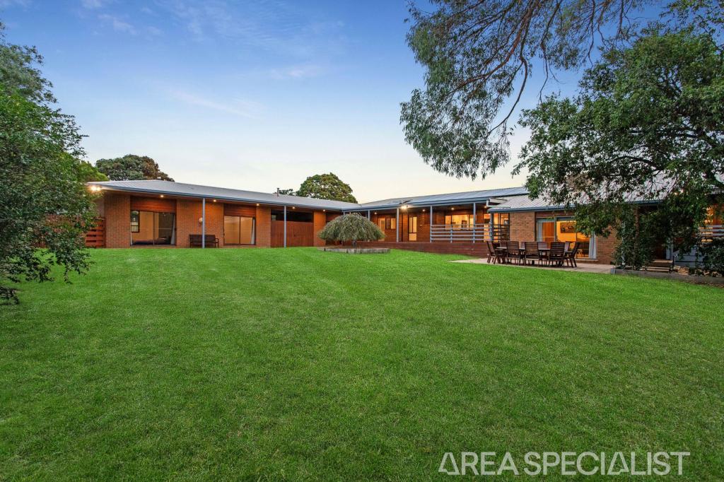 35 Yarralumla Dr, Langwarrin, VIC 3910