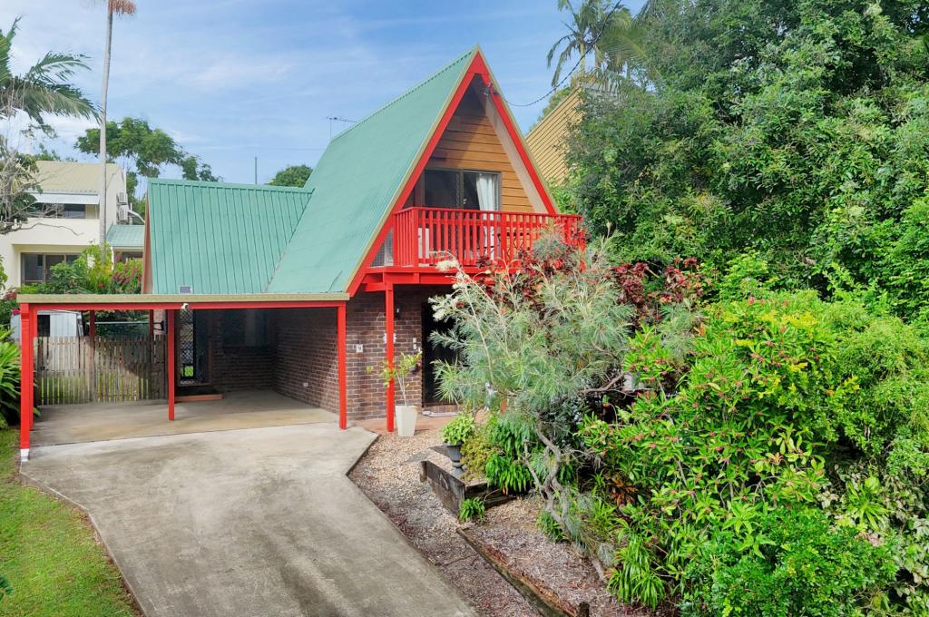 9 Gladstone St, Eimeo, QLD 4740