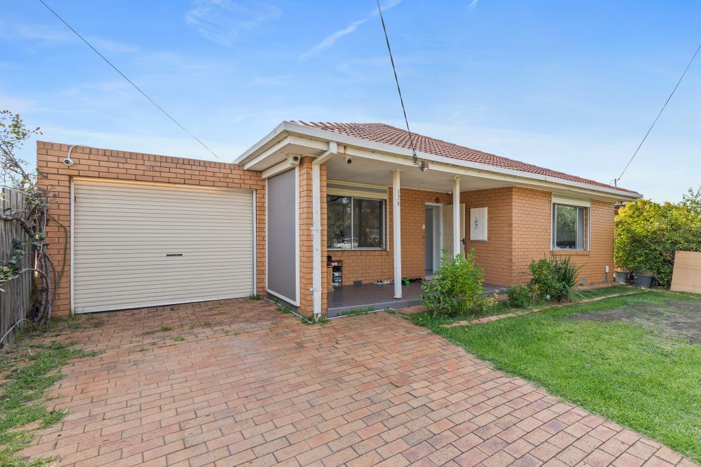 178 William St, St Albans, VIC 3021