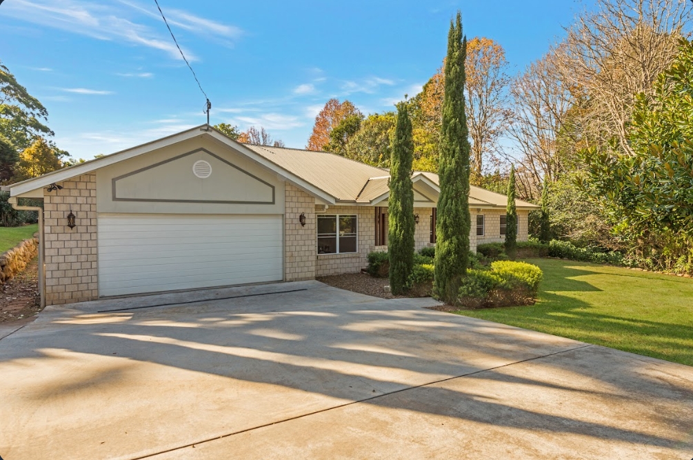 62 Lahey Rd, Tamborine Mountain, QLD 4272